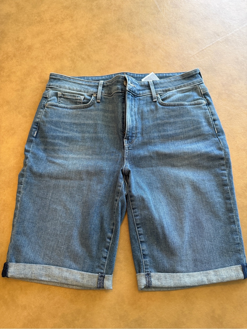 NYDJ Men's Medium Blue Denim Relaxed Shorts